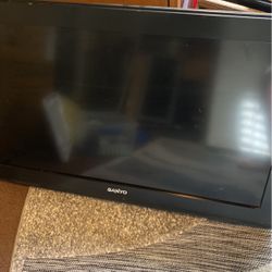 32 Inch Sanyo TV