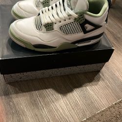 Air Jordan 4 