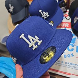 L.A Dodgers Hat 7 1/4, 7 3/8