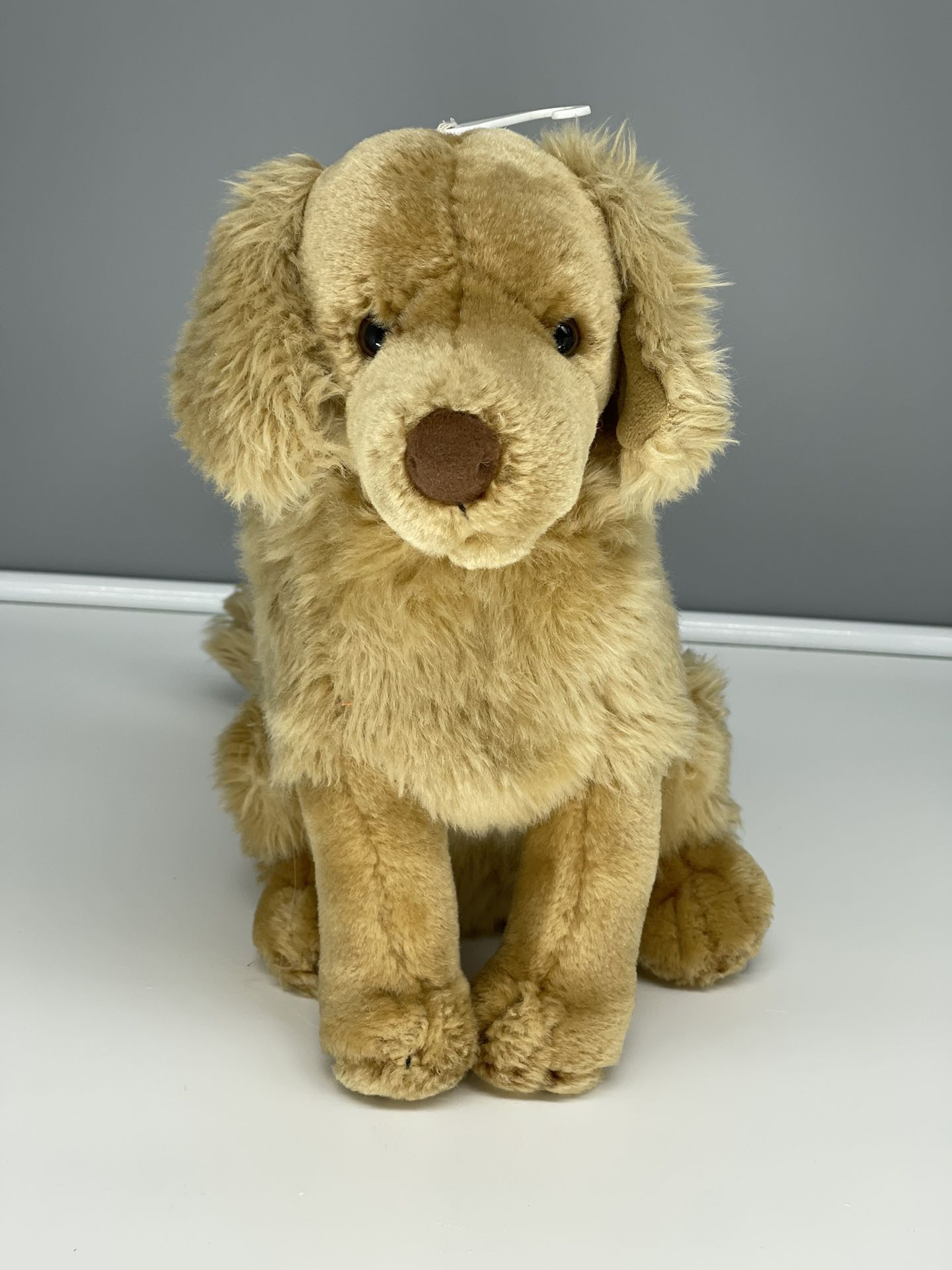 Golden Retriever plush - Pre-owned by a collector 