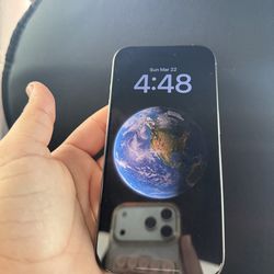 iPhone 15 Pro Unlocked