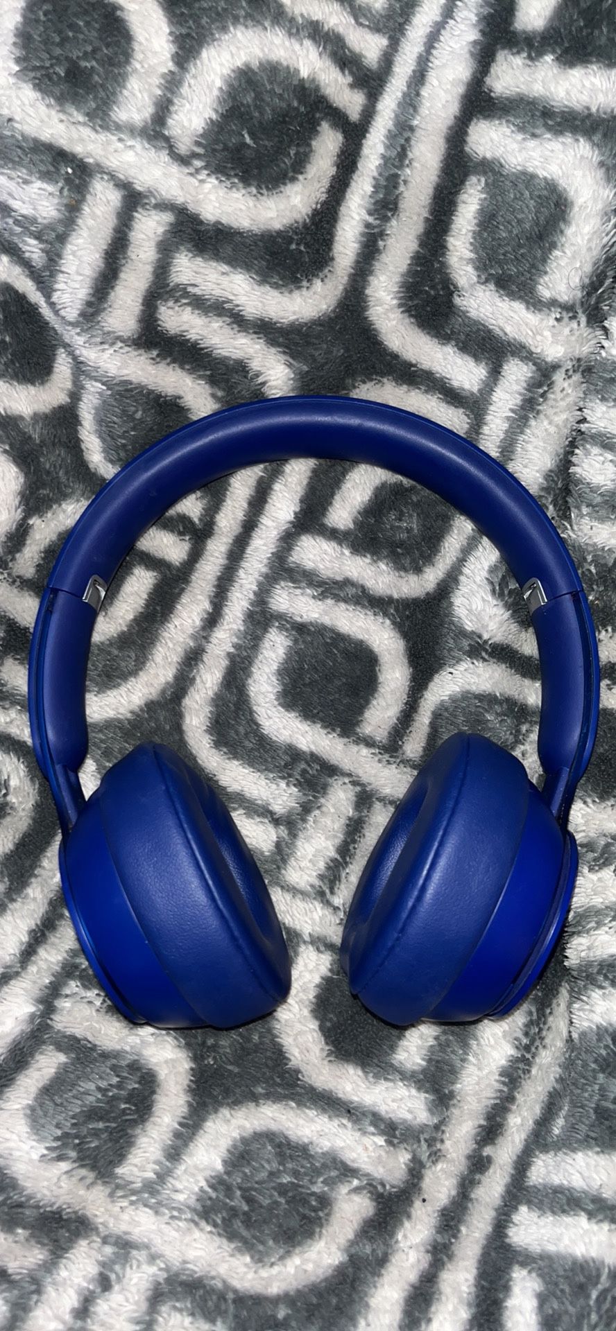 Beats Solo 3 Pro 