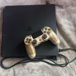 PS4 Slim