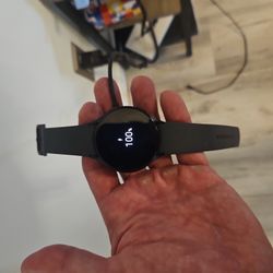 Samsung Galaxy 5 Smart Watch