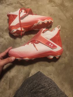 Under Armour Cleats Size 11 Men
