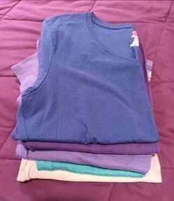 6 Womens Med Tops