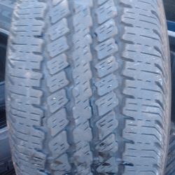 LT275/65r18 Continental Tires (4)
