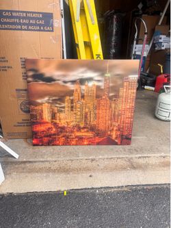 Art piece Lower Manhattan skyline