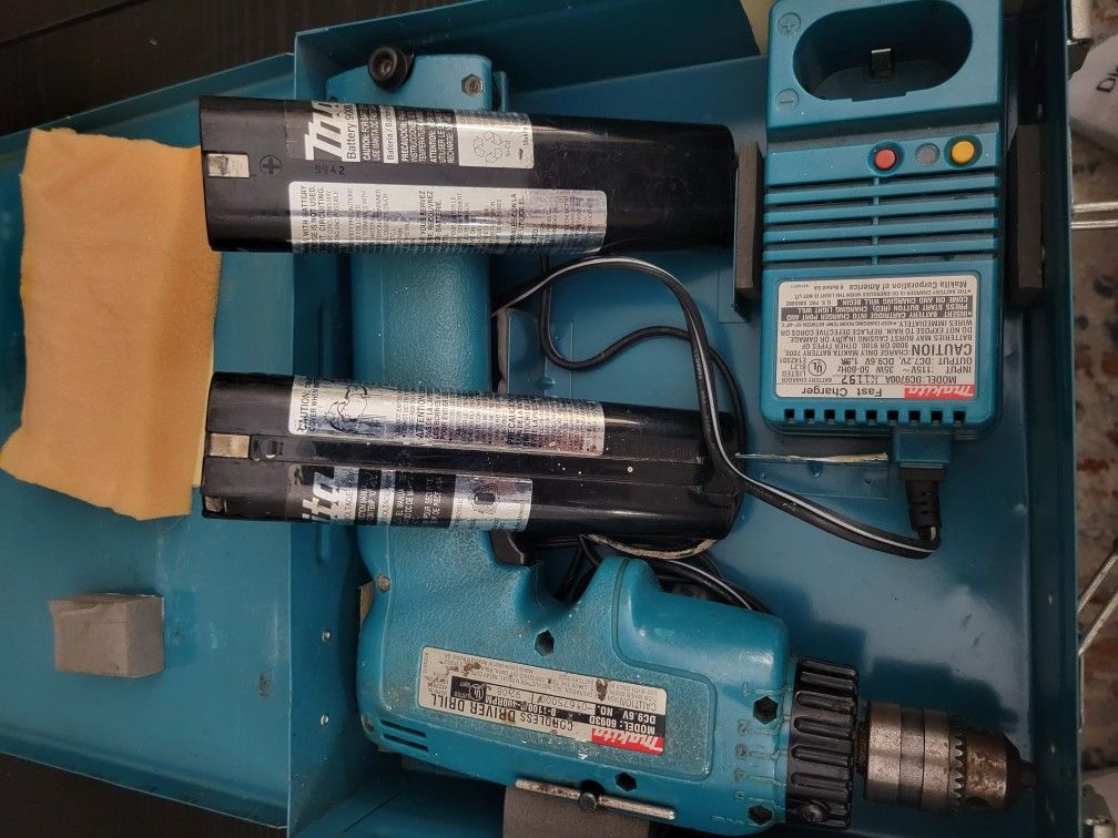 Makita Cordless Drill 