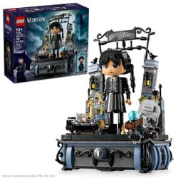 350 unit wholesale  LEGO Wednesday Addams Figure 76780 
