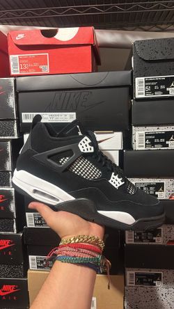 Jordan 4 Retro white Thunder