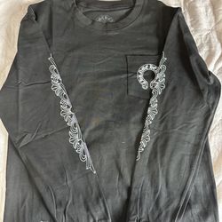 Grey chrome heart Long sleeve size M