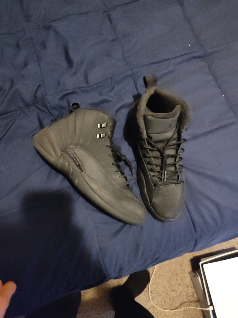 Jordan 12 Winterized Triple Black (Pickup Only)