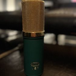 MXL V67