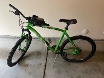 Specialized Mountain Bike