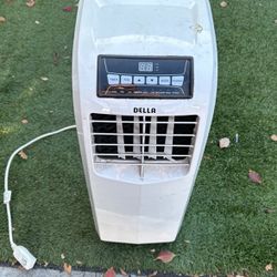 Portable AC Unit As Is Still Works I Have 2 