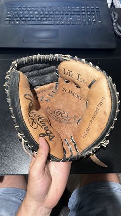 Rawlings 31" Catchers Mitt