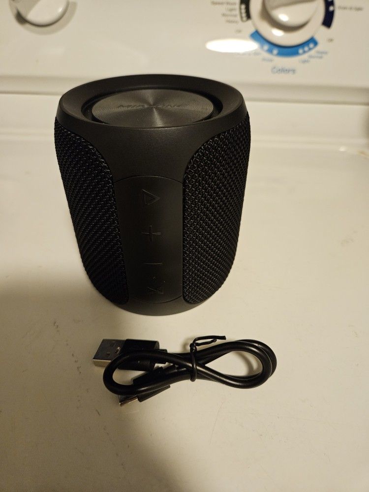 BLUETOOTH SPEAKER