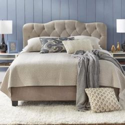Beautiful Beige Tufted Fabric Queen Bed (New In A Box )