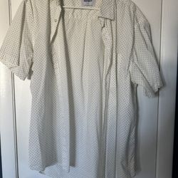 Old Navy Button Up Short Sleeved Shirt Men’s Large