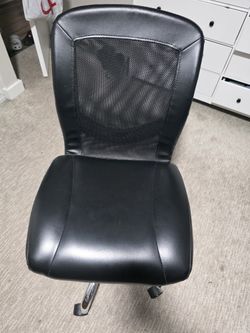 Black Vanity/Desk Chair