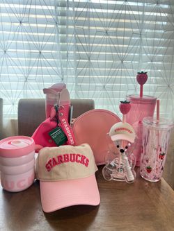 Pink bear cup and pink hat