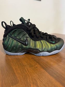 Nike Foamposite Pro Pine Green  - Size 10