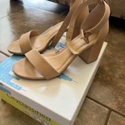 Tan Heels