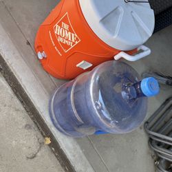 Home Depot 5-Gallon Water Cooler & 5-Gallon Water Jug - Bundle