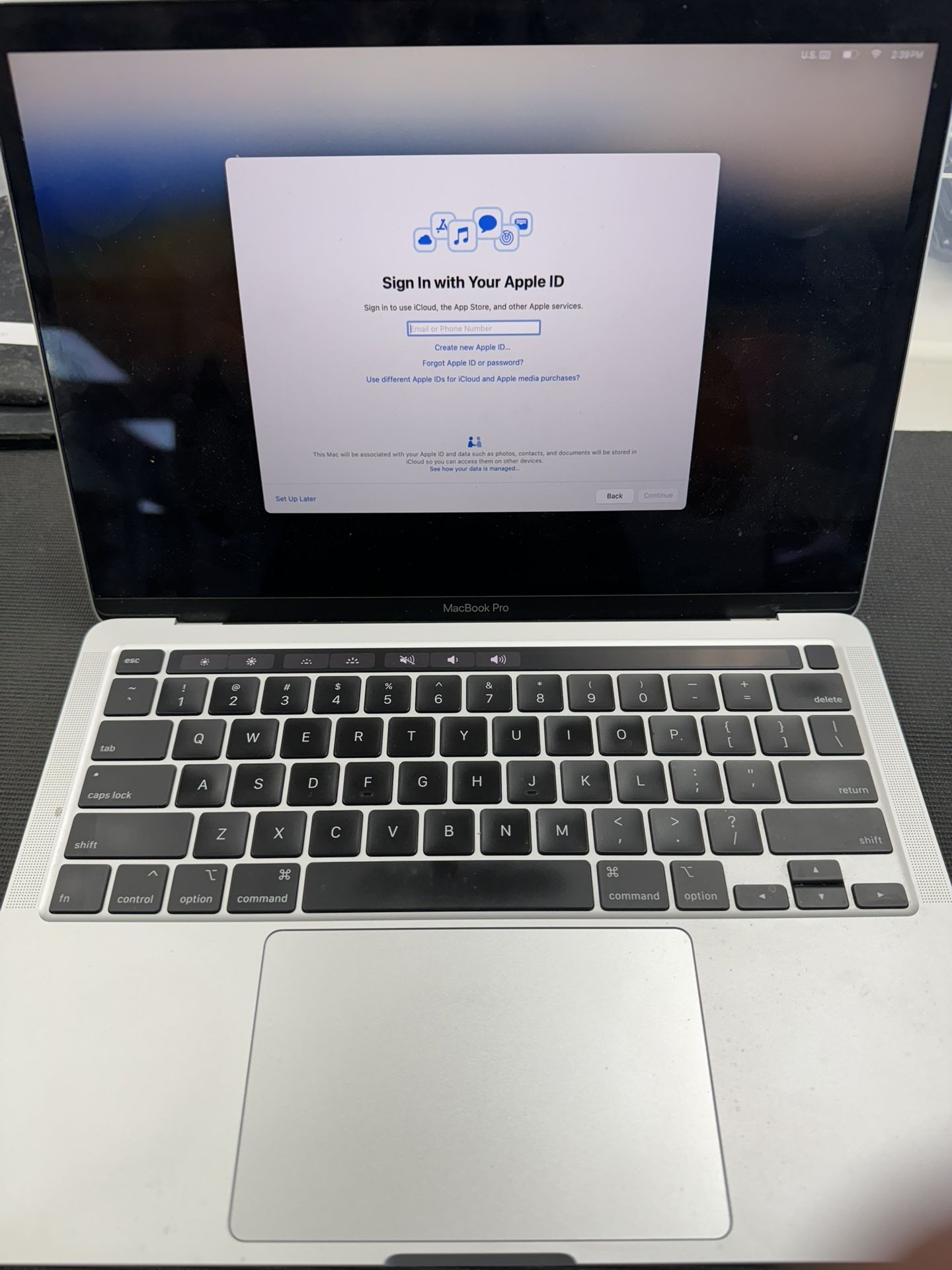 Macbook Pro 2020 13” 8GB RAM Memory 256GB, excellent Condition With 30 Day Warranty