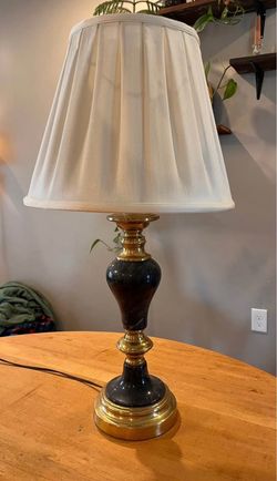 Large table lamp