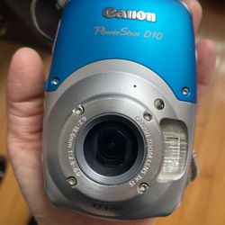 Canon Waterproof Camera 