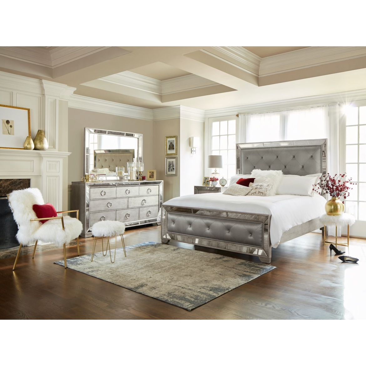 Brand New Queen Ava mirrored luxury 4pc bedroom set