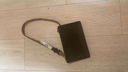 Michael Kors hand bag