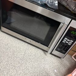 Microwave 