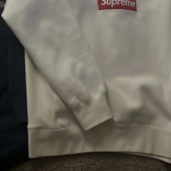 Supreme Crewneck 