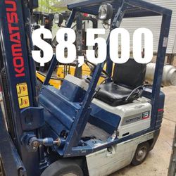 Komatsu 3000 Lbs Forklift