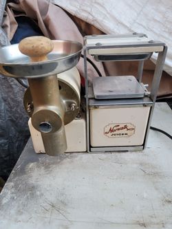 Restaurant  juicer norwalk model 225