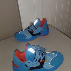 Adidas Harden Vol. 4 ‘Su Casa’ 
Men Sneakers Size 8