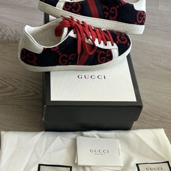 Gucci Shoes 