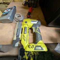 RYOBI TOOL SET  OBO