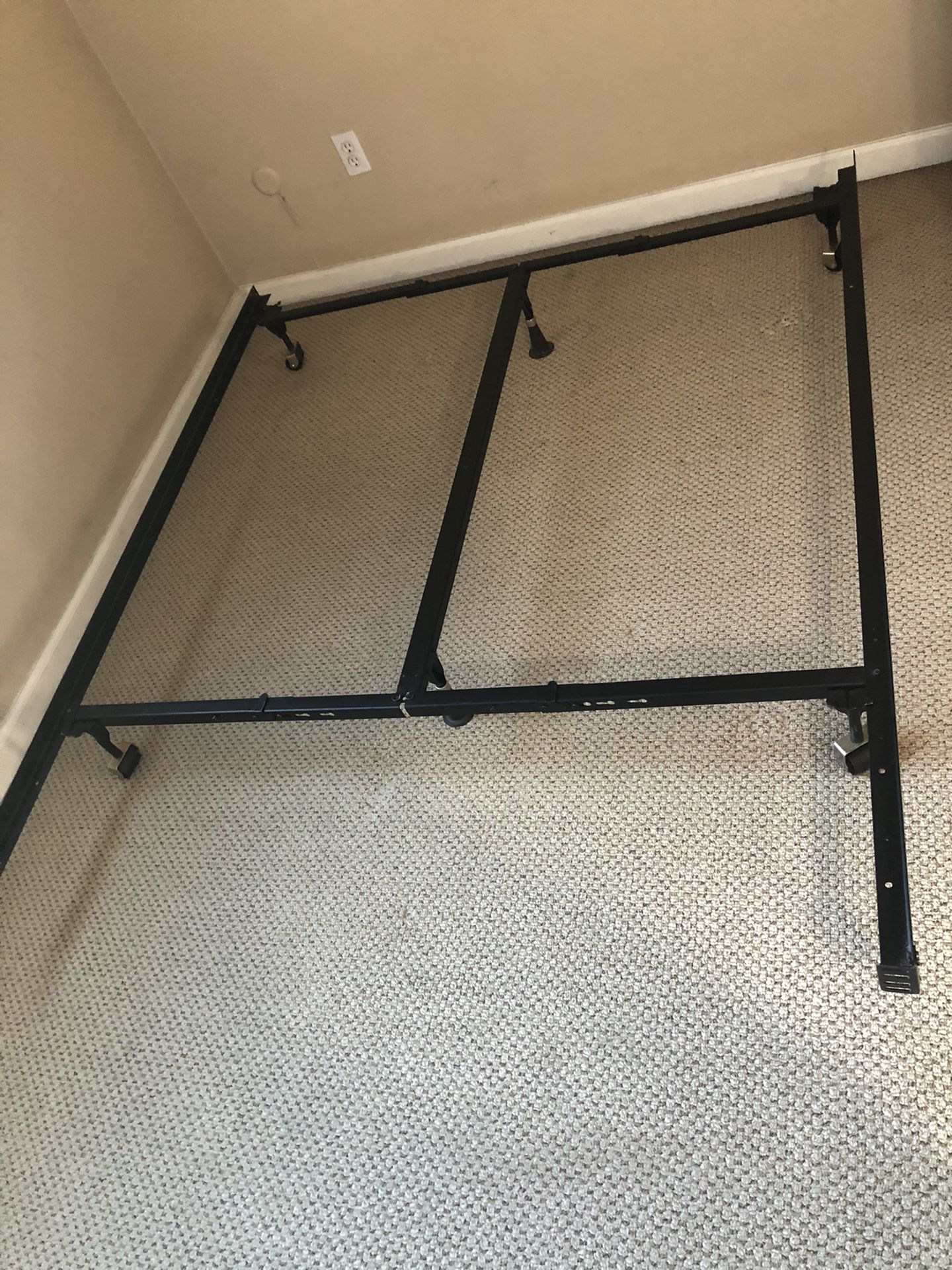 Twin, queen, full adjustable bed frame