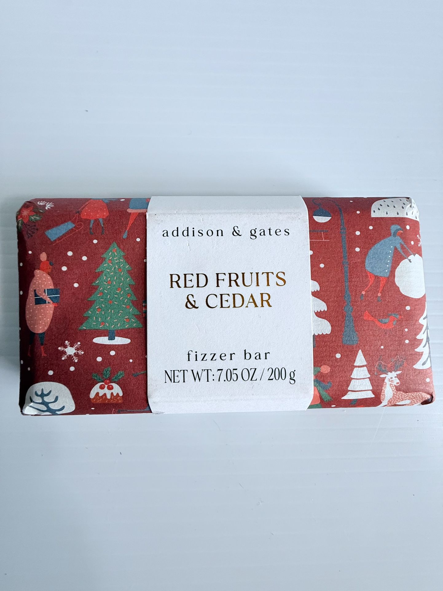 WORLD MARKET Addison & Gates Woodland collection Red Fruits Cedar Fizzer Bar New