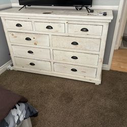 Dresser & Nightstand