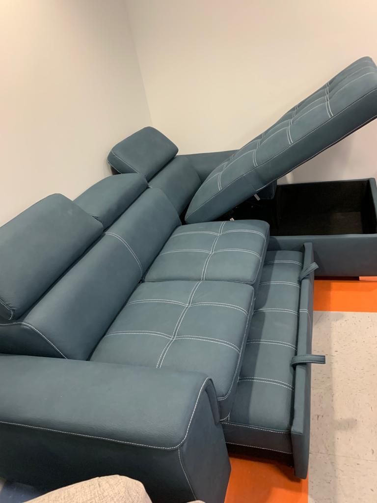 Ferriday Blue Storage Sleeper Sectional