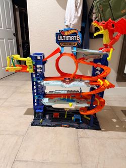 Hot wheels ultimate garage