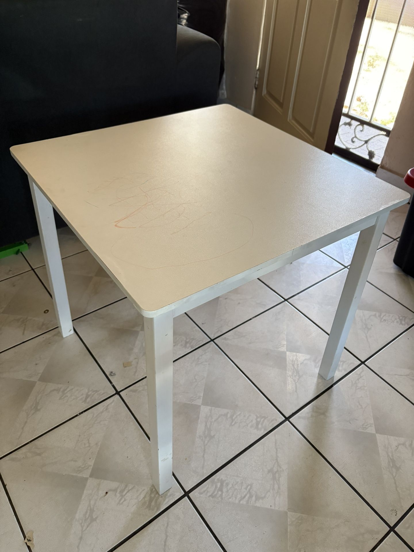 Kids Table