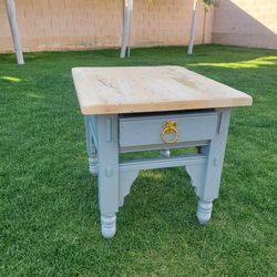Green and Natural Wood End/Side Table with Drawer