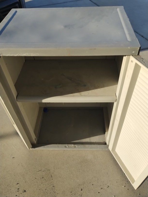 TWO OUTDOOR PLASTIC for Sale in Las Vegas, NV OfferUp