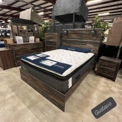 $49 Down Bedroom Set Queen or King Bed Dresser Nightstand Mirror Total Price 